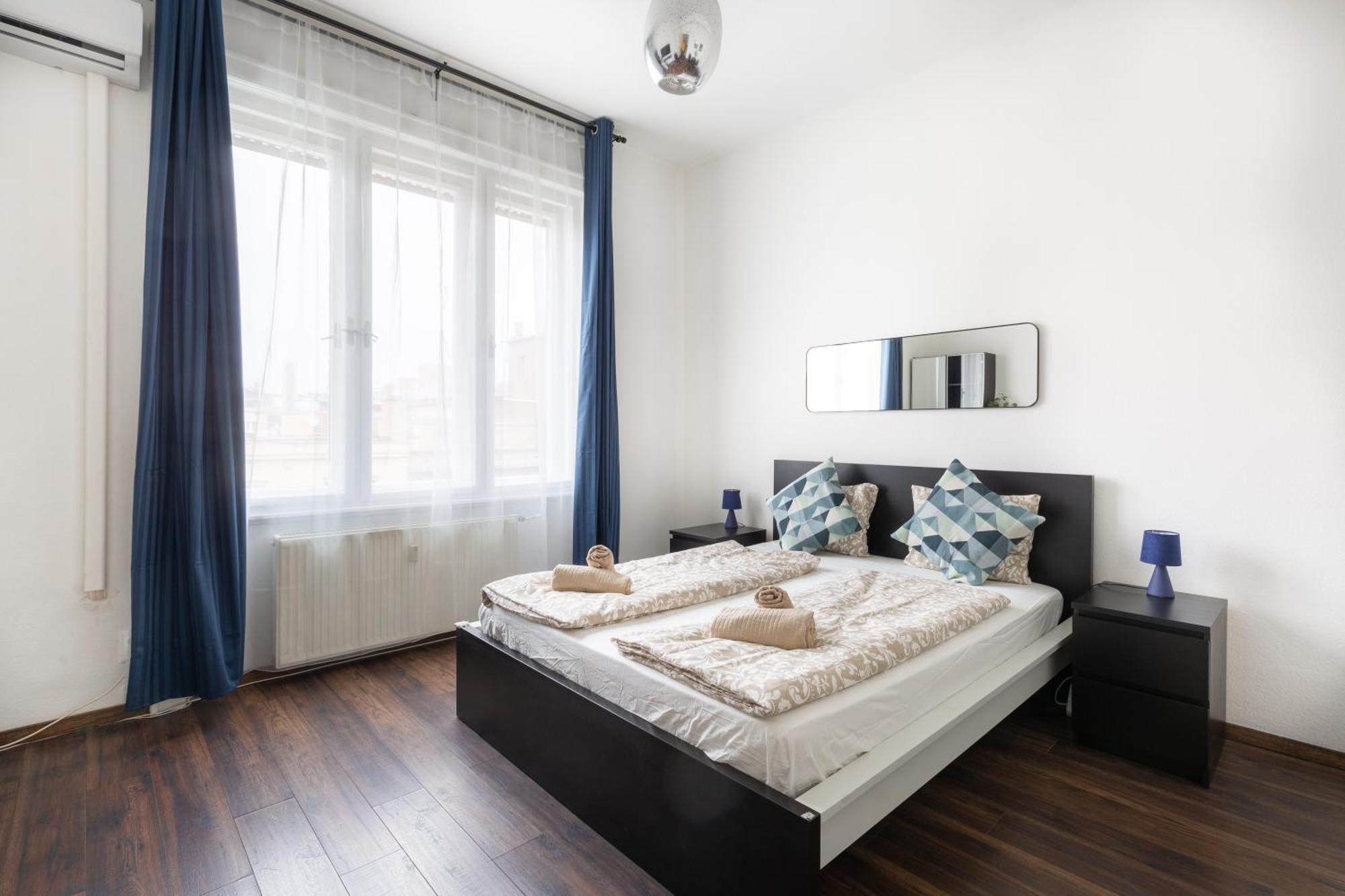 Apartament Adorable And Charming 2br In Center, Astoria Budapesta