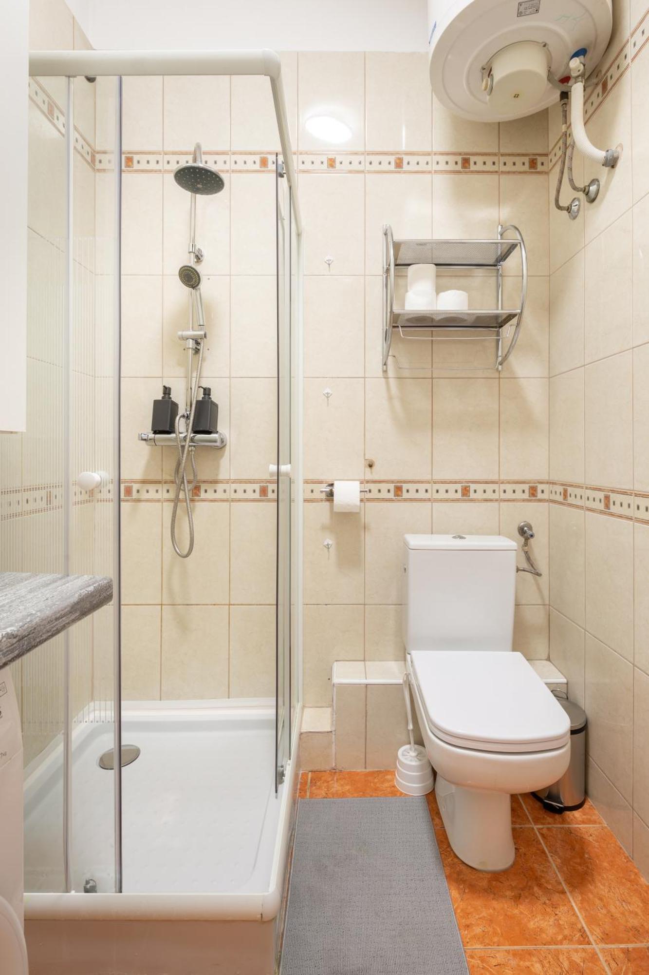 Adorable And Charming 2br In Center, Astoria Budapesta